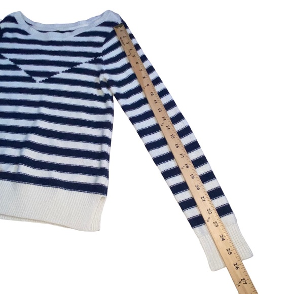 American Eagle Wool Blend Navy Cream Striped Sweater - Women’s Medium - Picture 6 of 15